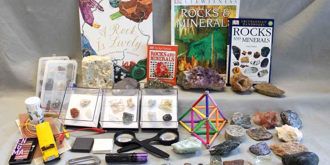 rocks and minerals burke box contents