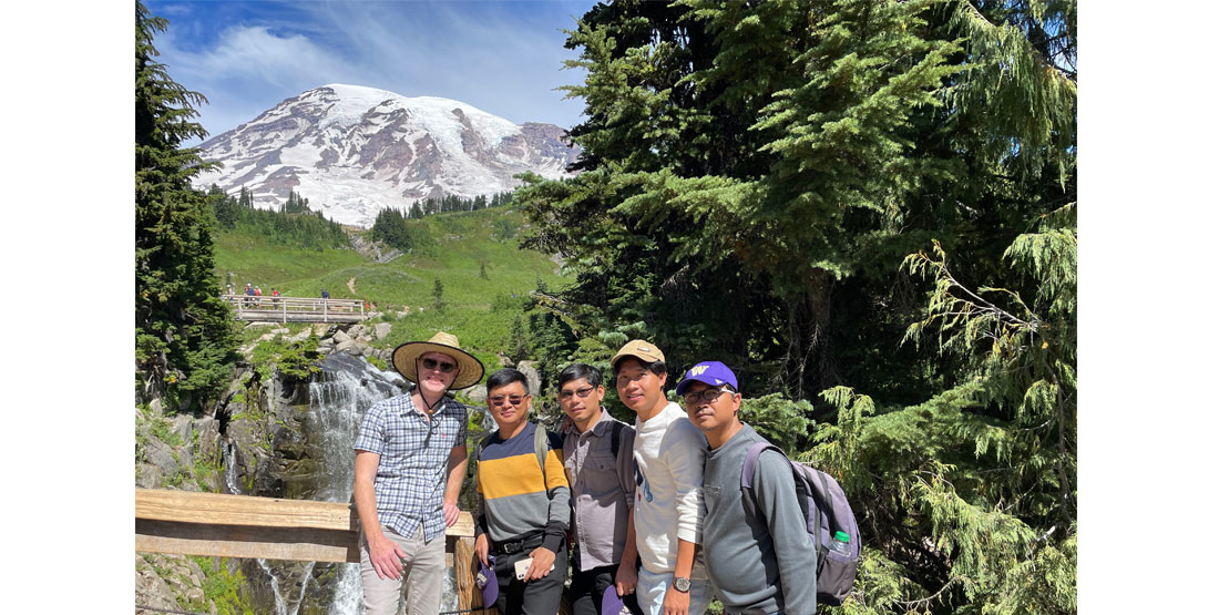 The group of Cambodian scientists visiting Mt. Rainier National Park.