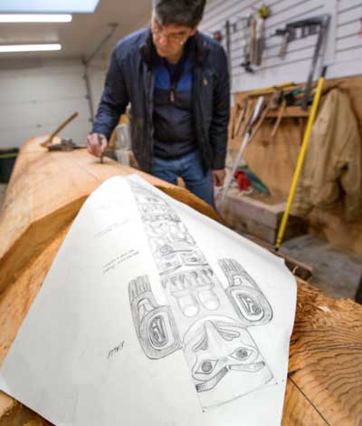 David Boxley carving