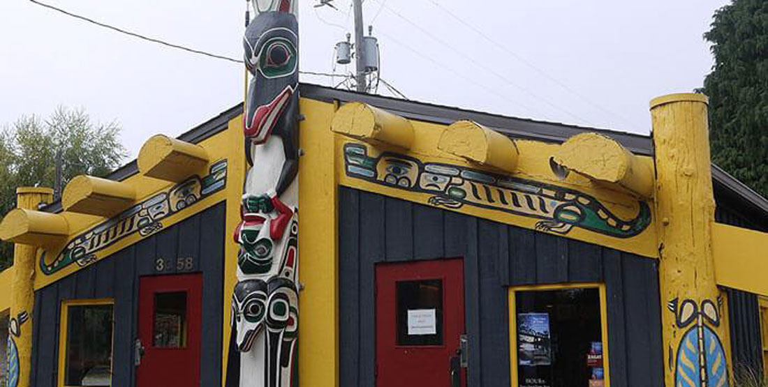 The exterior of Red Mill Totem House