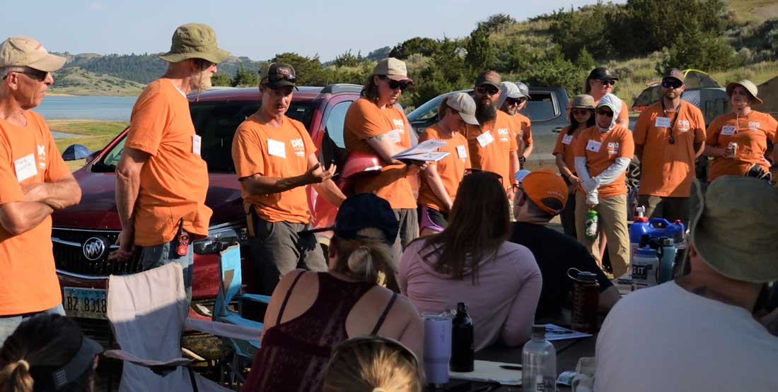 greg wilson mantilla leads DIG field school orientation in front of a group of teachers