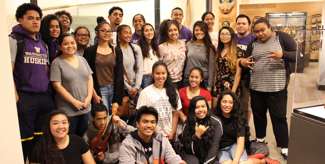 a large group of Pacific Islander students in the culture galleries