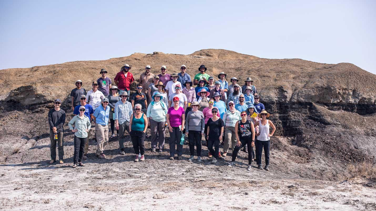 DIG Field School group photo of DIG Field School particpants
