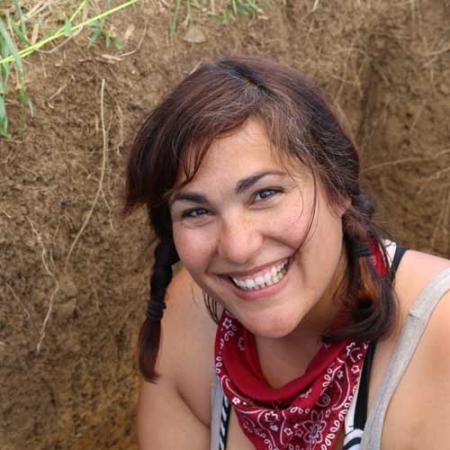 sara gonzalez in the field
