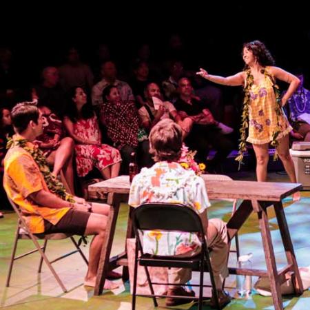 glitter in the pa'akai